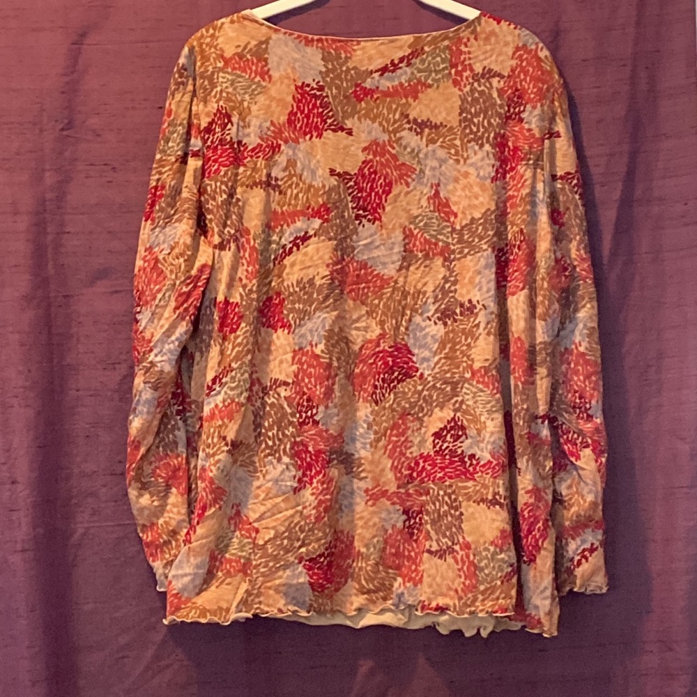 Patterned Split Neck Tunic With Curled Edge - image 5